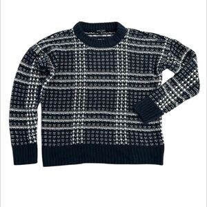 Romeo & Juliet size medium blue plaid knit sweater